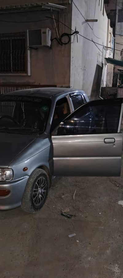 Daihatsu Cuore 2004