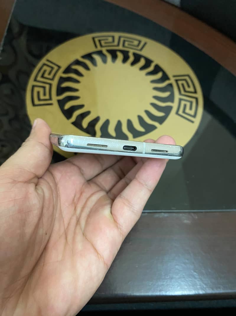 Google Pixel 7 Pro 4