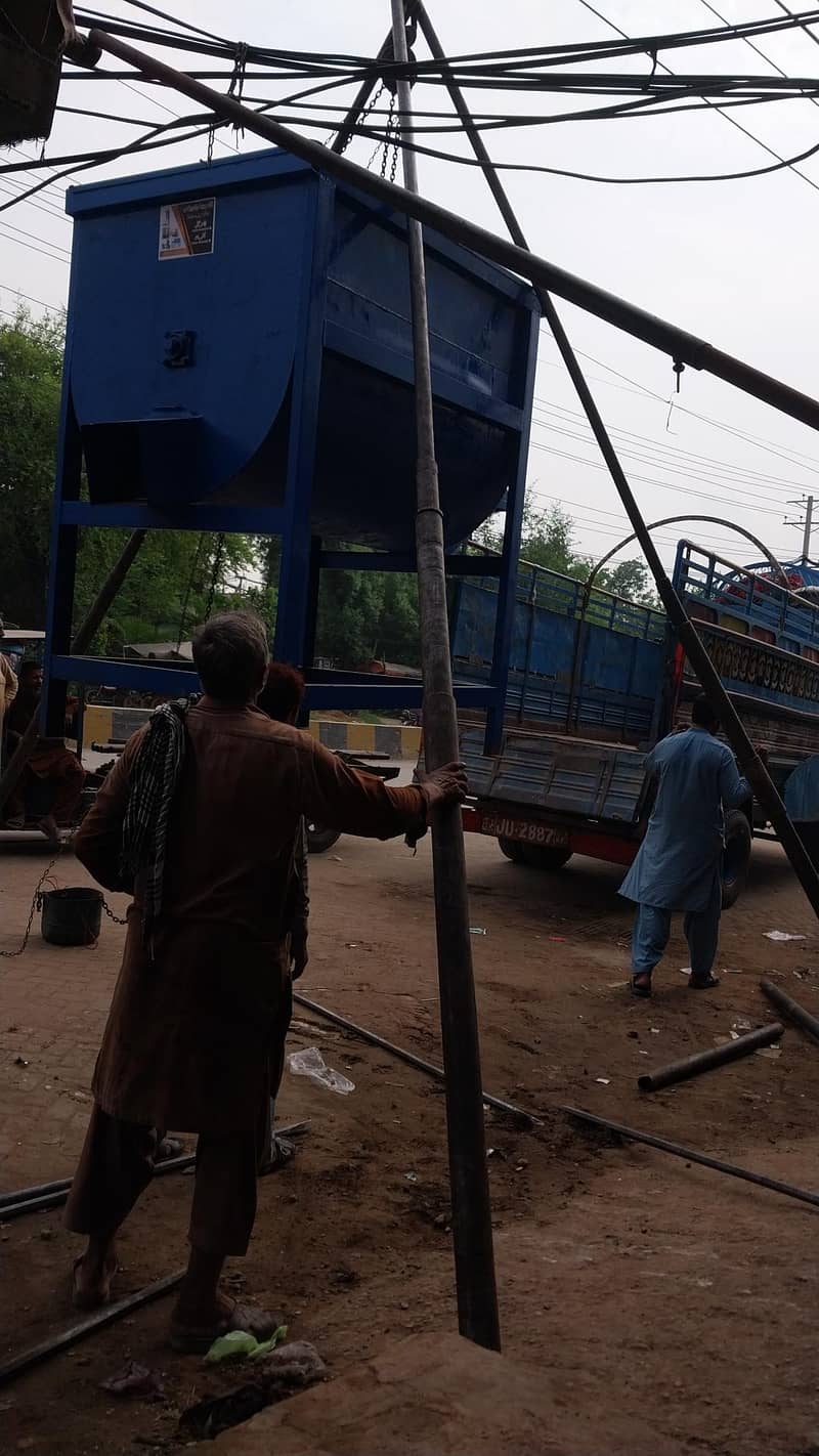 feed pellets making machine 10