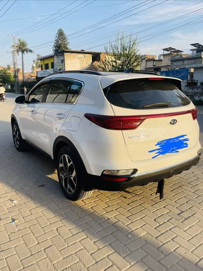 KIA Sportage 2021 AWD only call or what ap 03005457696