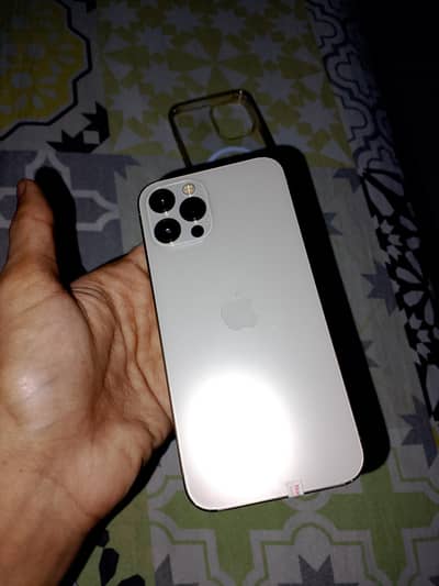 Apple iPhone 12 Pro