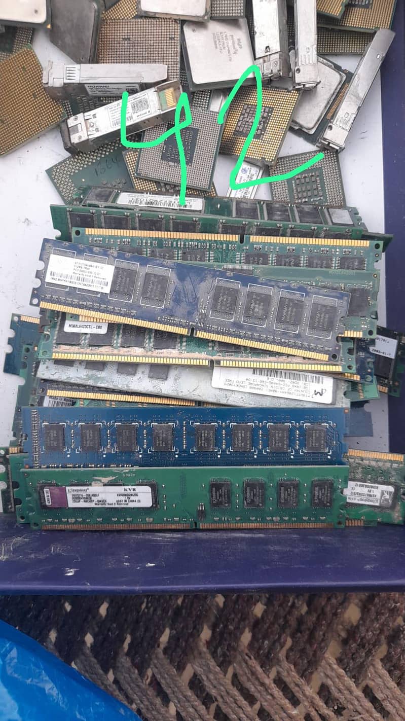 Computer Scrap Ram Harddisk Laptop 1