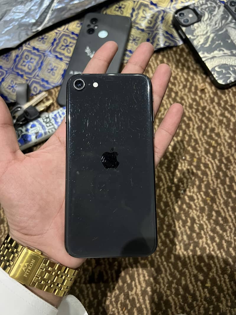 Apple iPhone SE 0