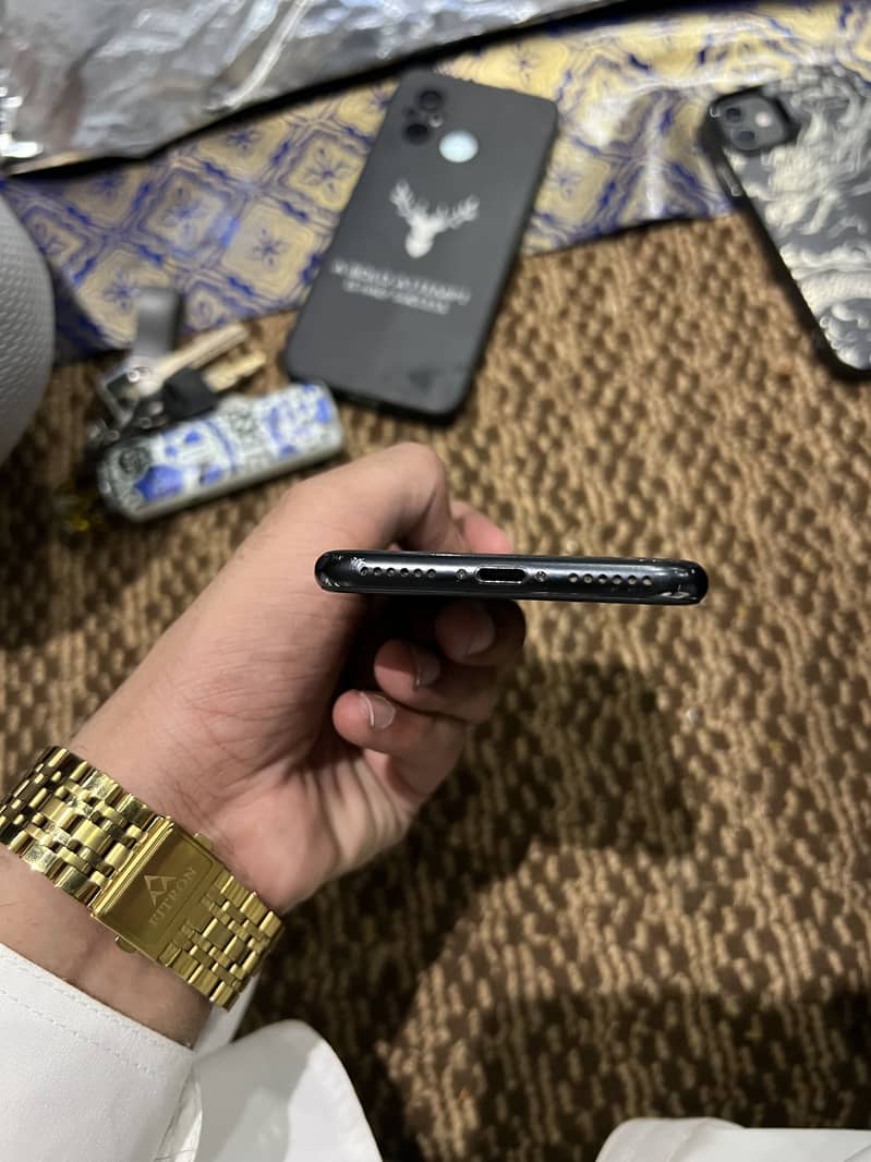 Apple iPhone SE 5