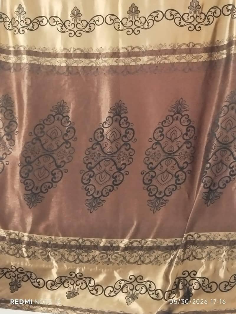 curtains 0