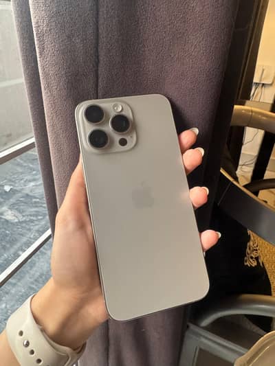 Apple iPhone 15 Pro Max