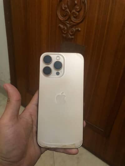 Apple iPhone 16 Pro Max