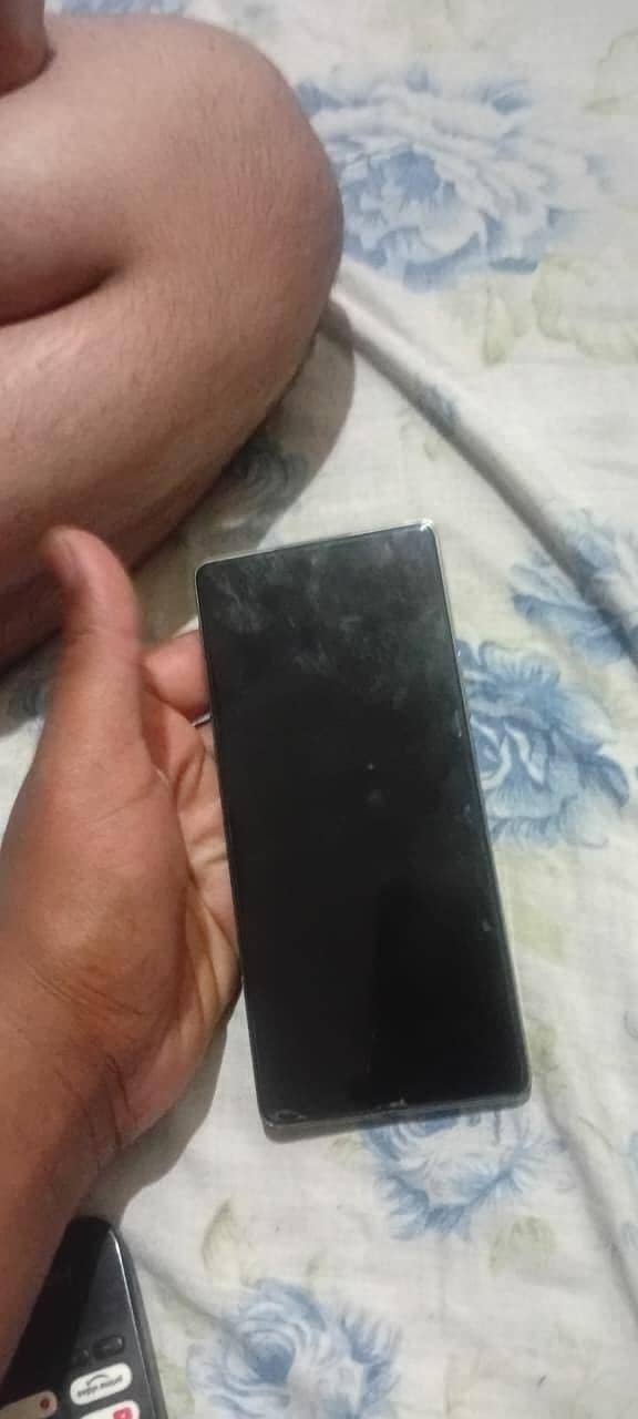 Infinix Note 40 6