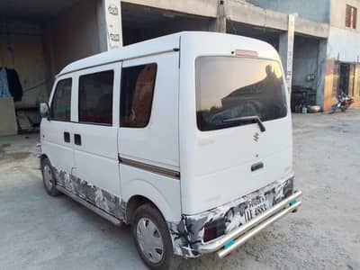 Suzuki Every 2009