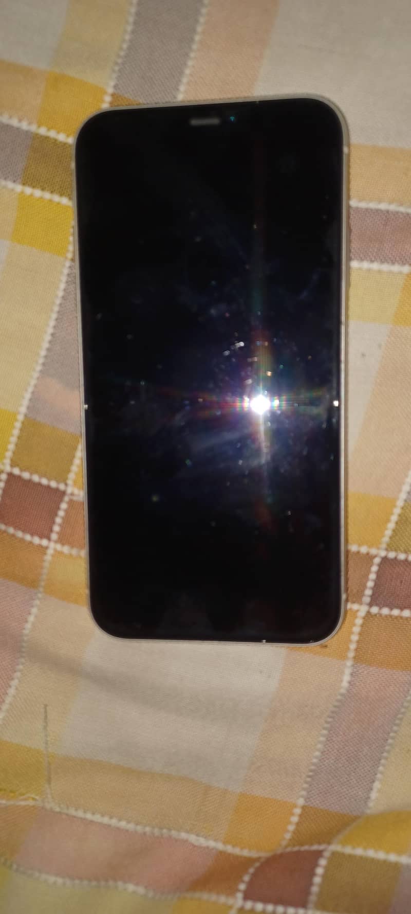 Apple iPhone 11 3