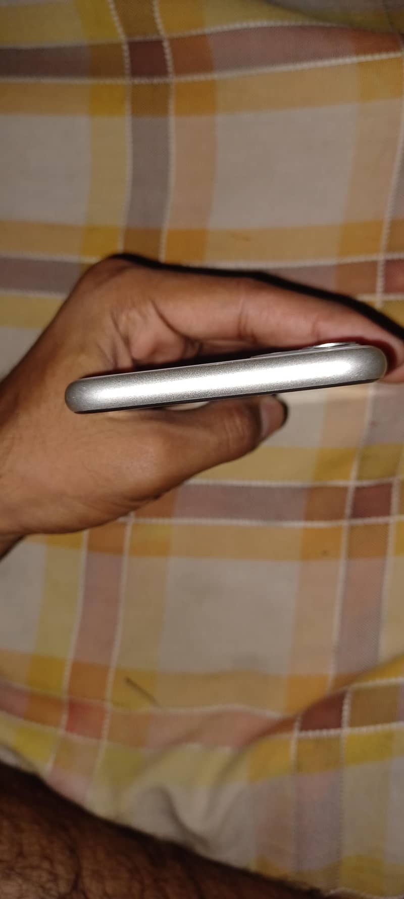 Apple iPhone 11 5
