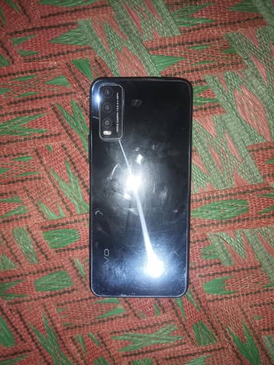 Vivo V21
