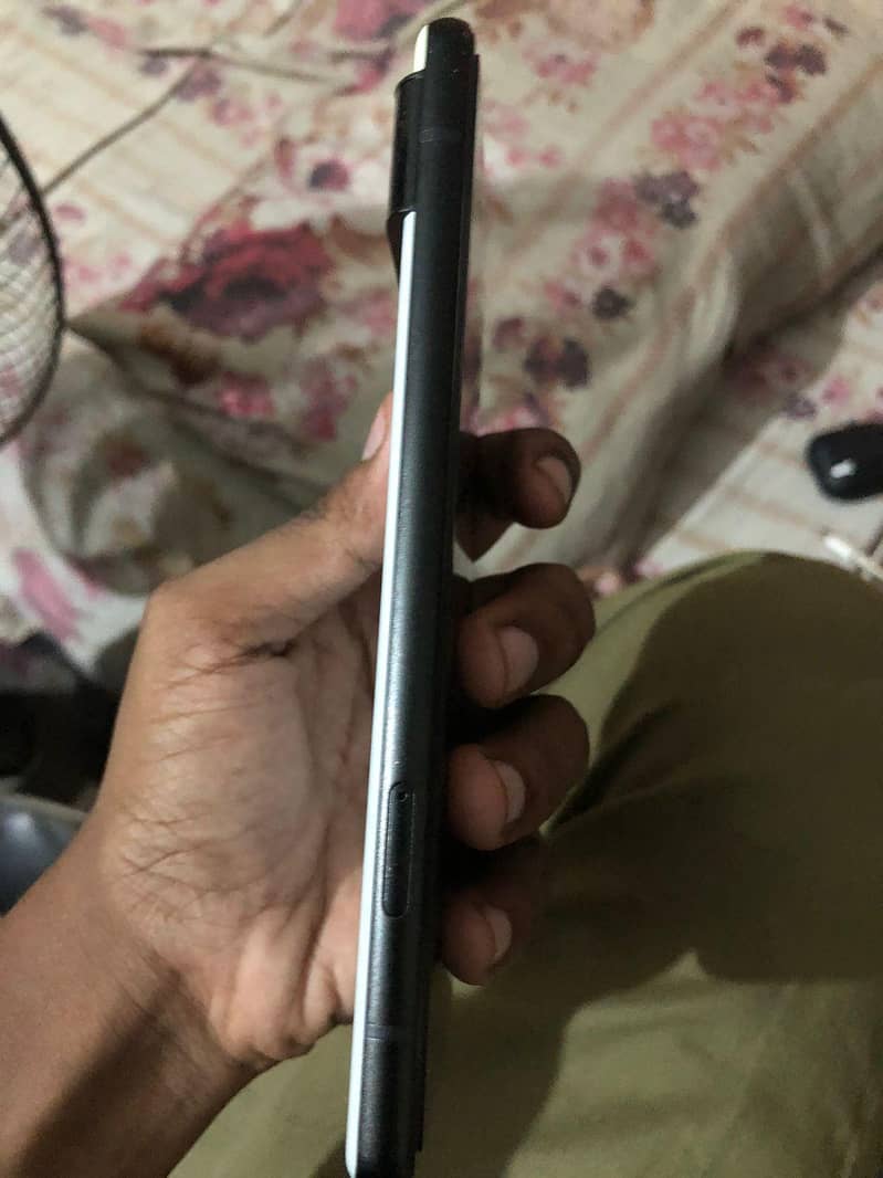 Google Pixel 6 6