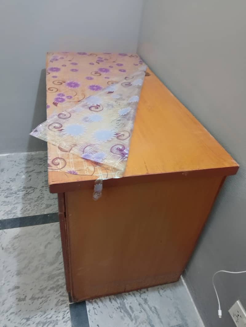 wooden computer table 2