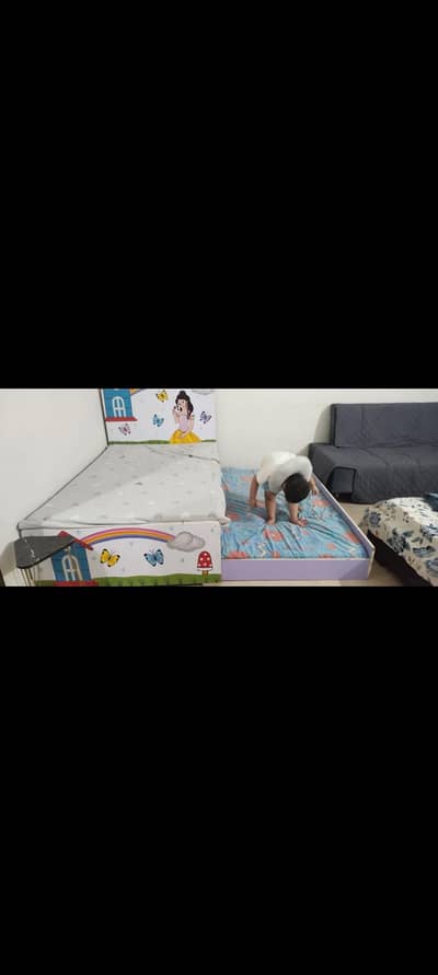good condition bed