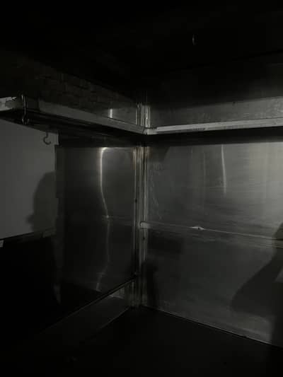 shawarma counter