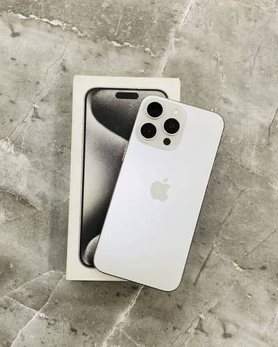 iPhone 15 Pro Max