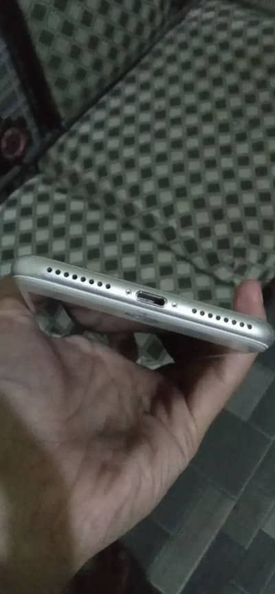 Apple iPhone 7 Plus