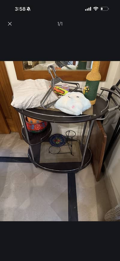Trolley table for food