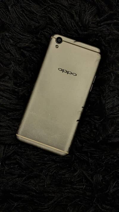 OPPO F1 Plus