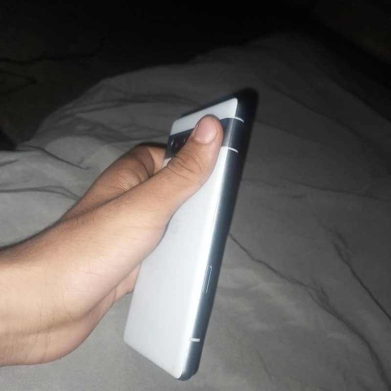 Google Pixel 7a 1