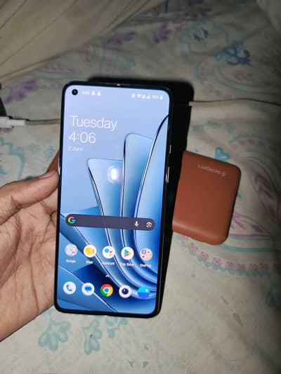 One Plus 9 12/256 GB