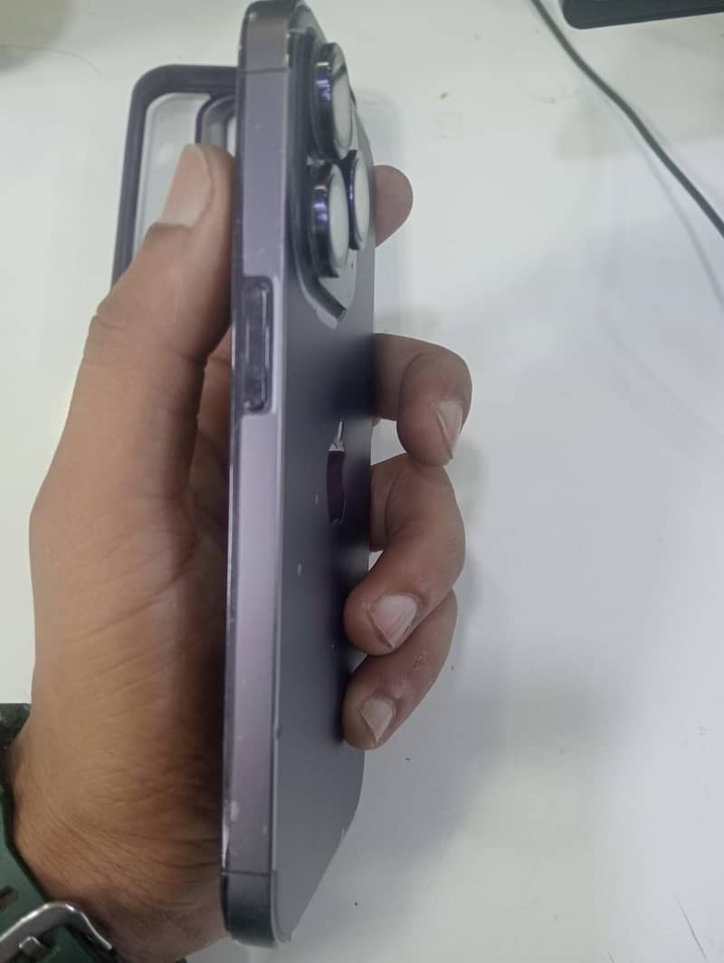 Iphone 14 pro 1