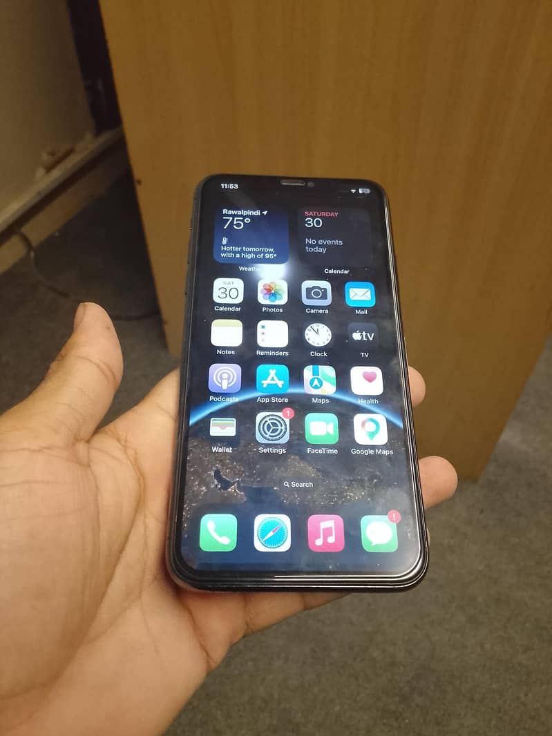iPhone 11 Pro Max 11