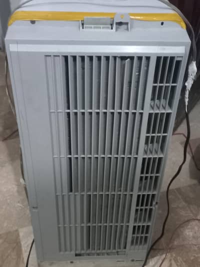 portable acs bohat kam use  huwa hai koi masle mai nahi hai