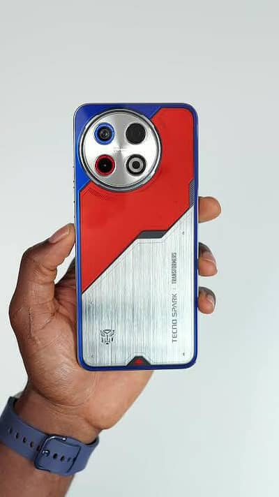 Tecno SPARK 30 Pro Transformers edition ,8/128 With all accessories