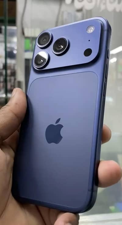 Apple iPhone 17 Pro Unlock 4 month sim working E+E sim LLA