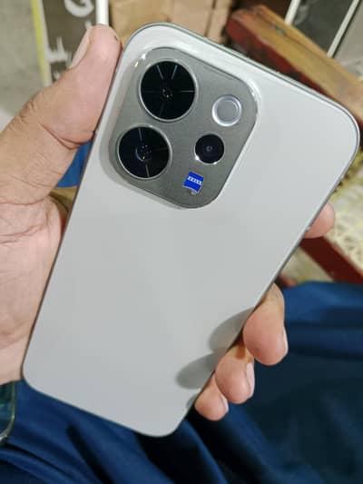 Vivo V70 5G