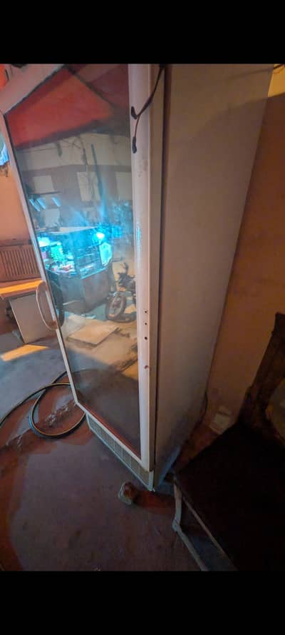 pepsi coke fridge all ok full white