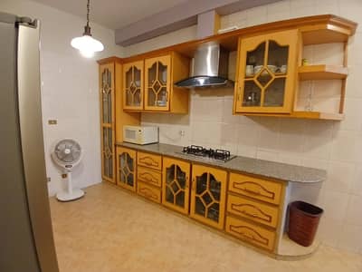 independent upper portion unfurnished for Pakistani families