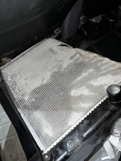 Corolla gli or Altis radiator original