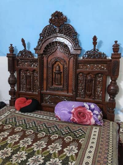 King size  Chanuoti bad Sat
