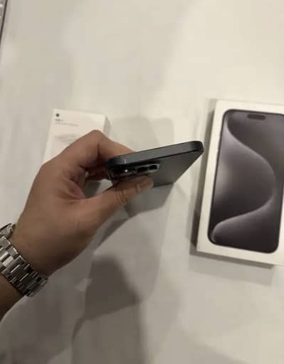 i phone 15 pro max 256 with box