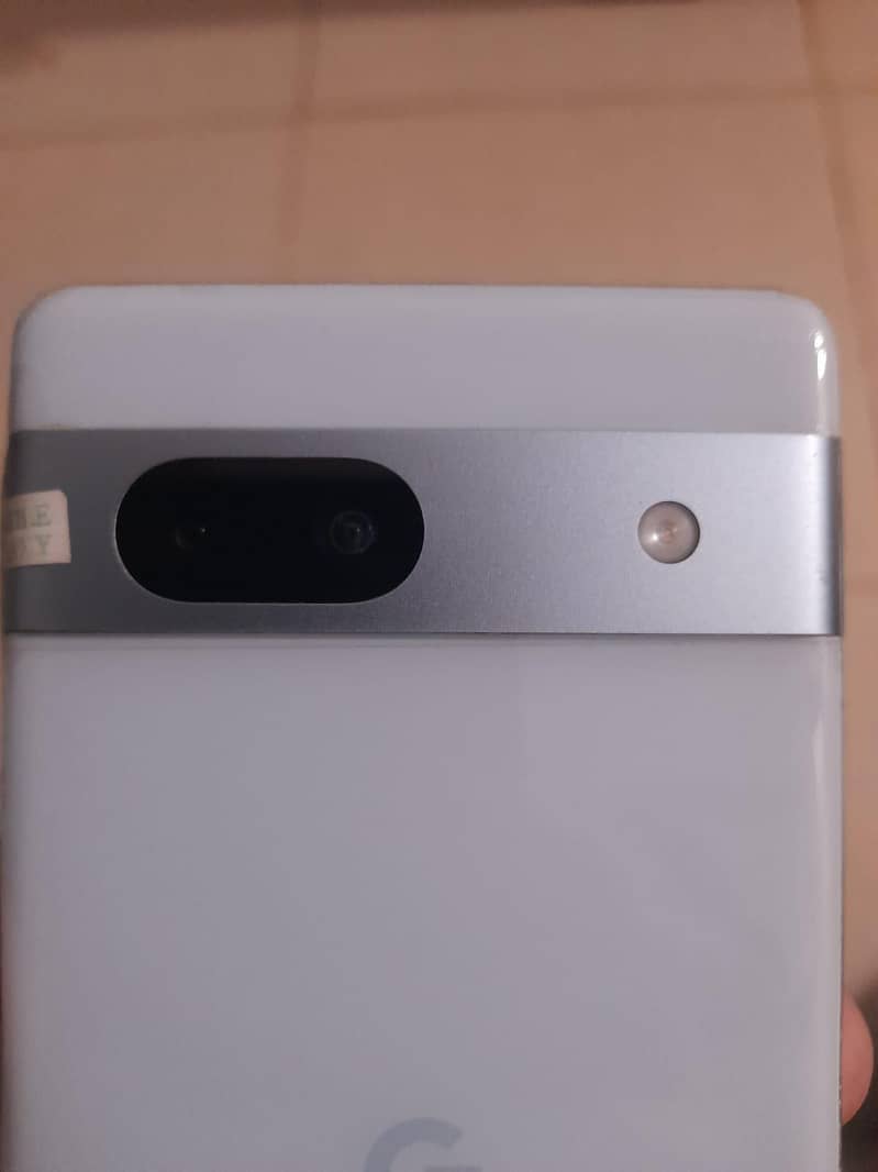 Google Pixel 7a 1