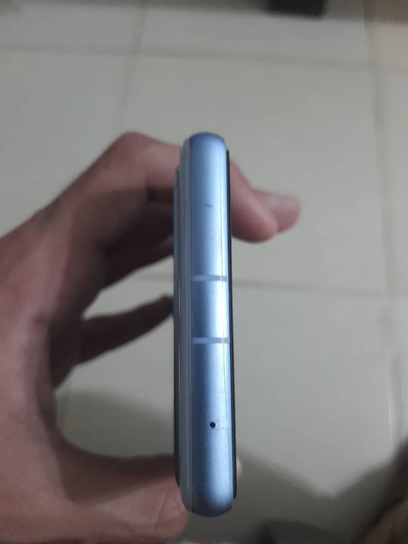Google Pixel 7a 2