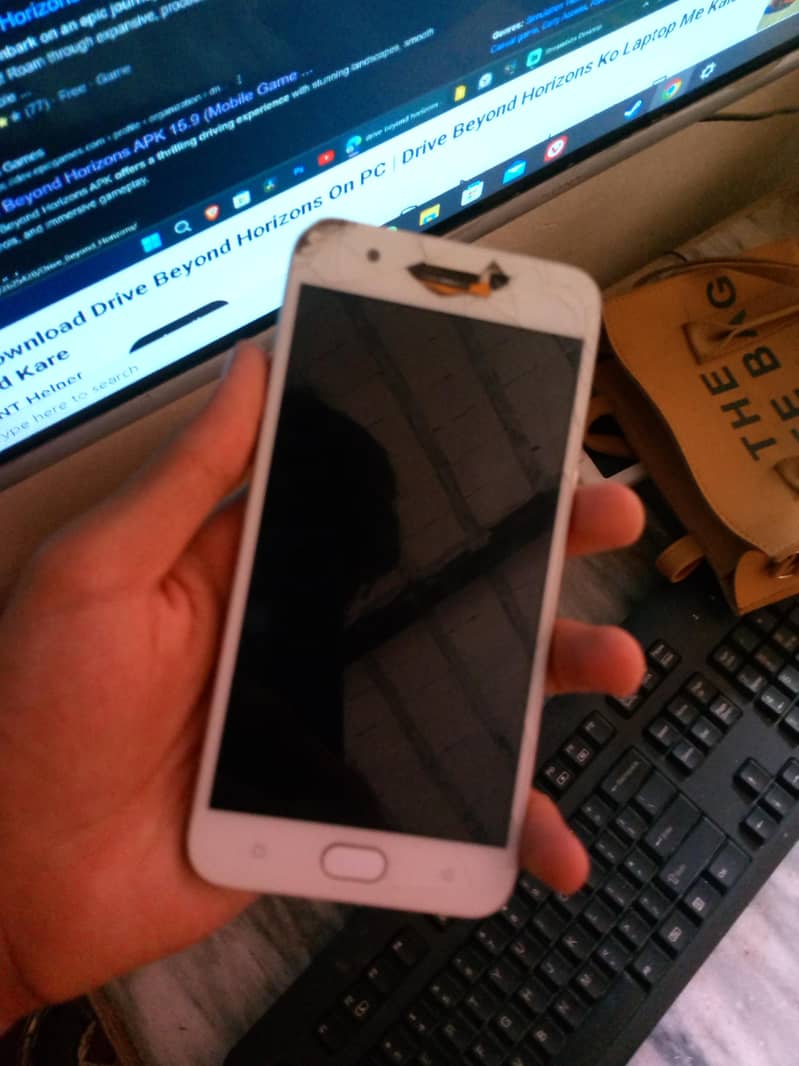 OPPO A57 0