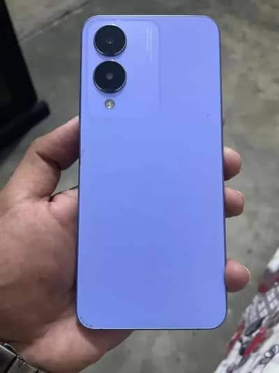 Vivo Y17s