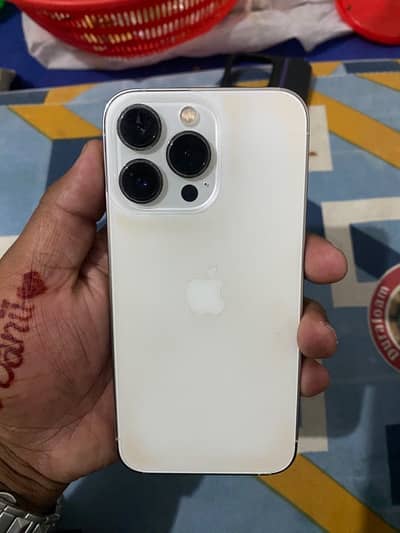 Apple iPhone 13 Pro