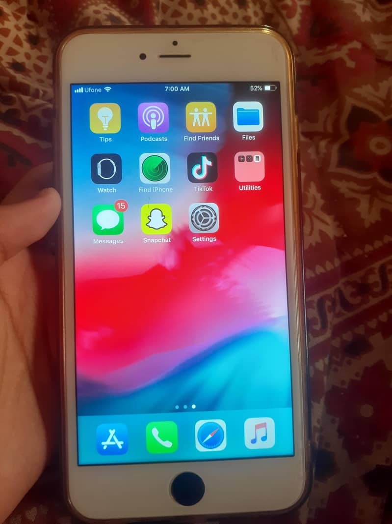Apple iPhone 6 Plus 0