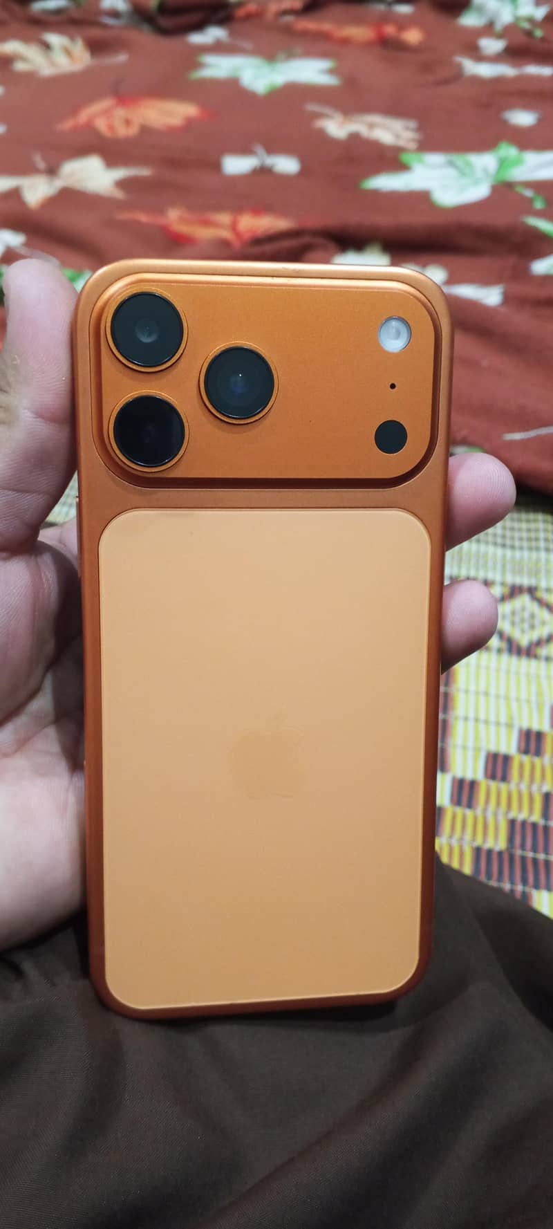 iPhone 17 pro Max 2