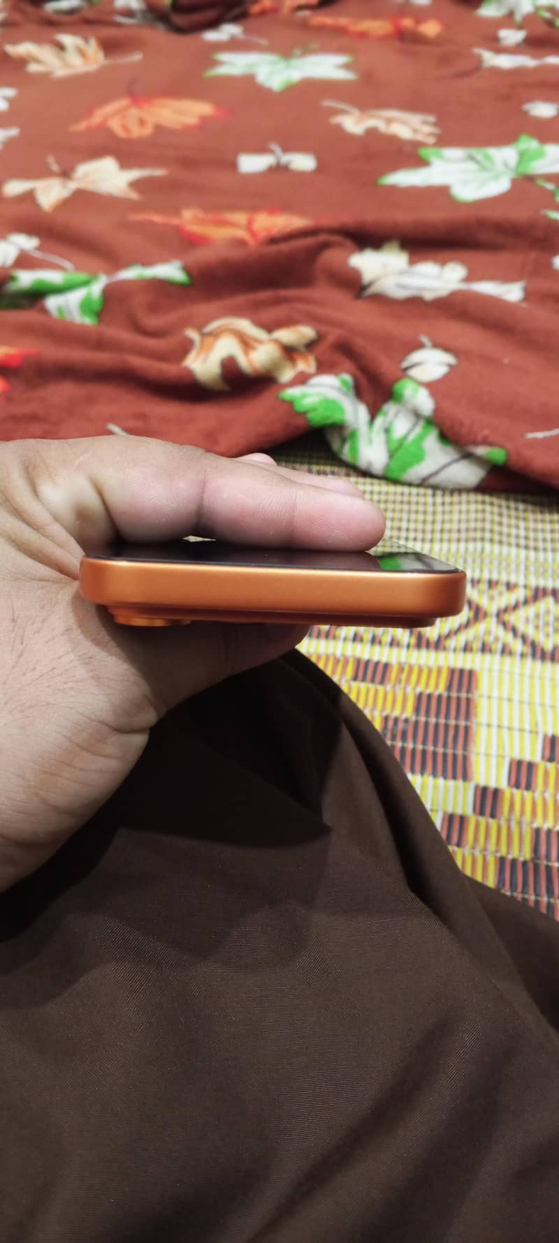 iPhone 17 pro Max 4