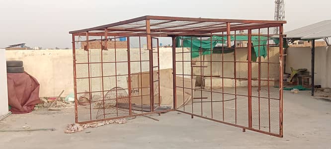 Corner Cage and Frame