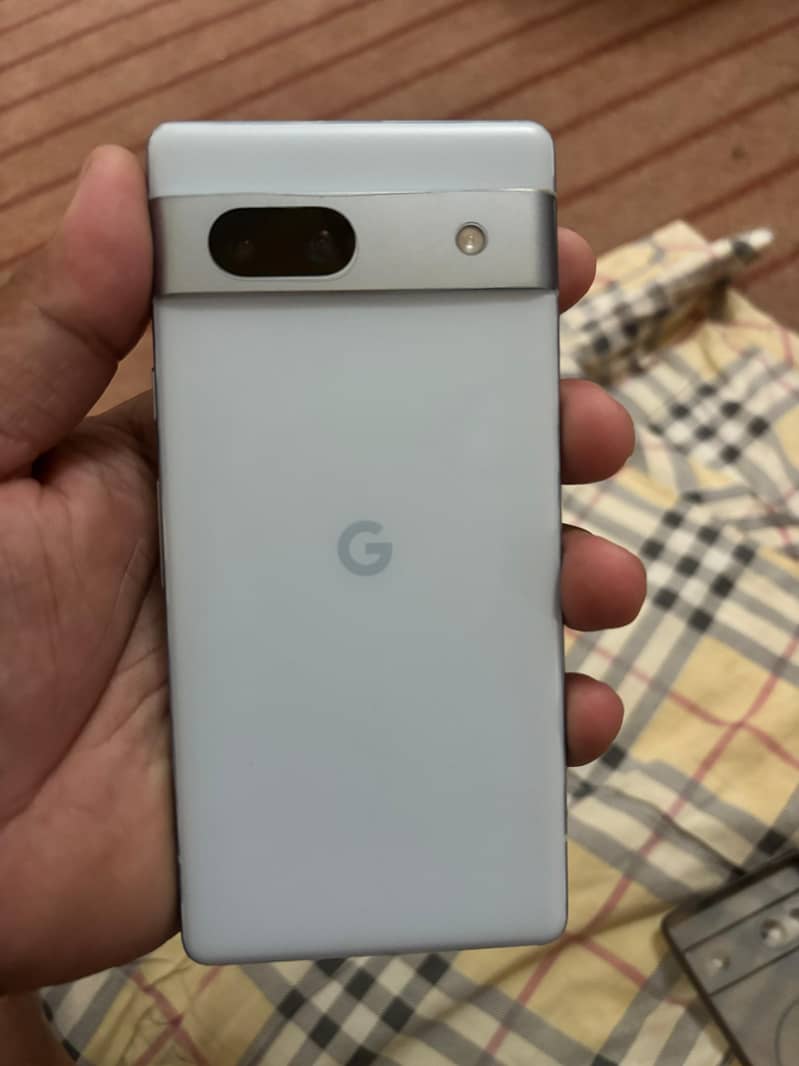 Google Pixel 7a 1