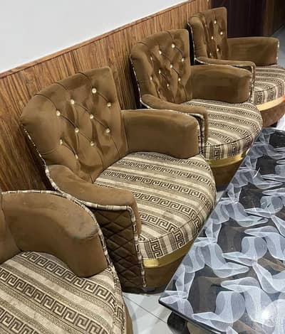 sofa chair urjent sale