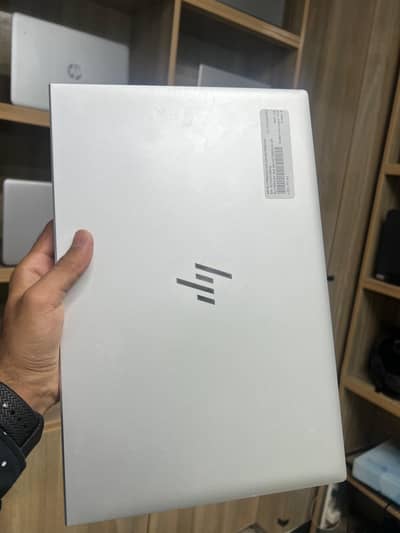 Hp Elitebook 845 G8 (Ryzen 7 pro 5850u)