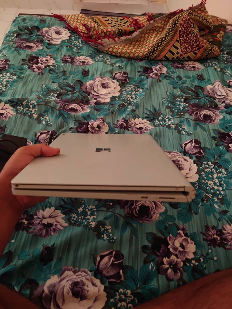 Microsoft Surface Book 3 5